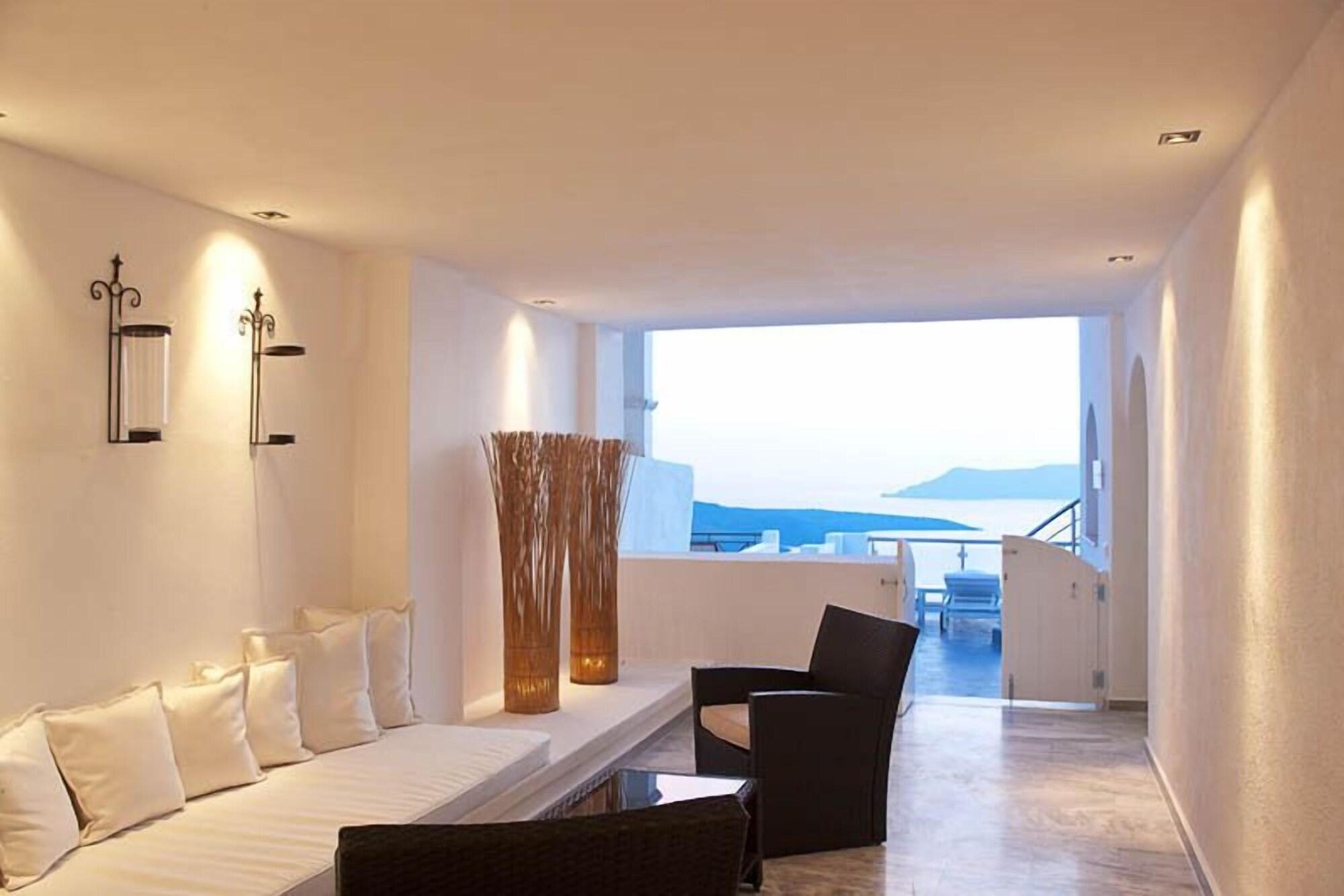 Asteras Villas Fira  Phòng bức ảnh